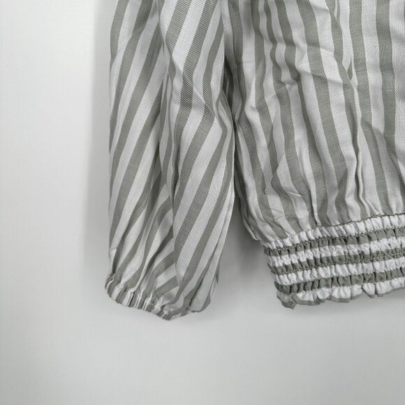 Beach Lunch‎ Lounge Sage Green Stripe Blouse Size XS Tie Front - Picture 3 of 7